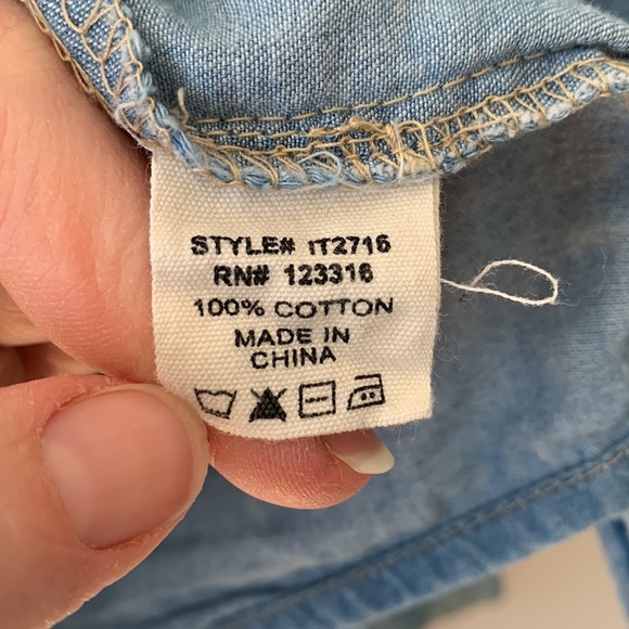 Light weight denim button up - Picture 8 of 9